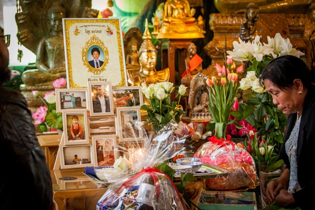 Choose Buddhist Funeral Services at nirvanacolumbarium.com.sg